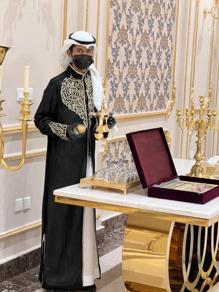 قهوجي محترف لخدمة الشركات والمؤتمرات في الرياض